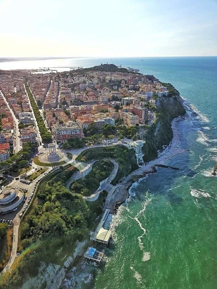 Апартаменты Civico11 Анкона Экстерьер фото
